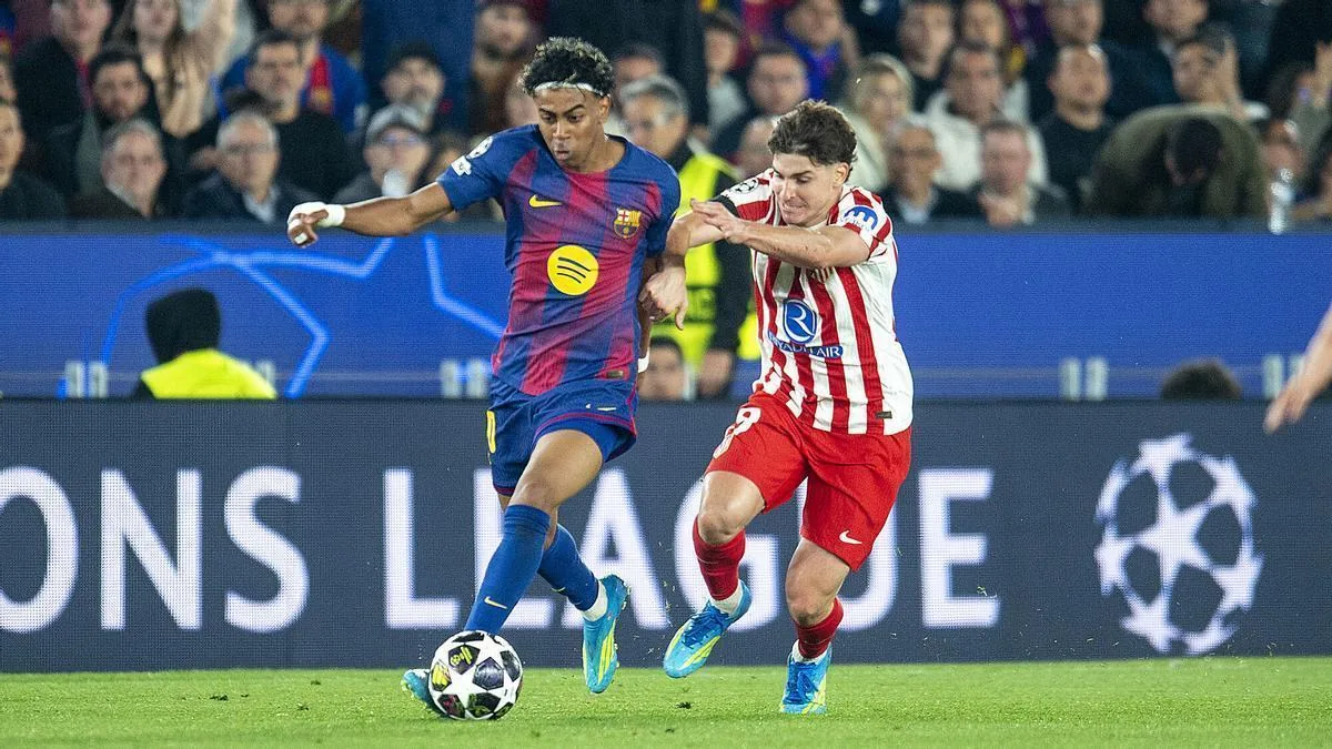 El FC Barcelona evalúa un nuevo plan para el fichaje de Julián Álvarez