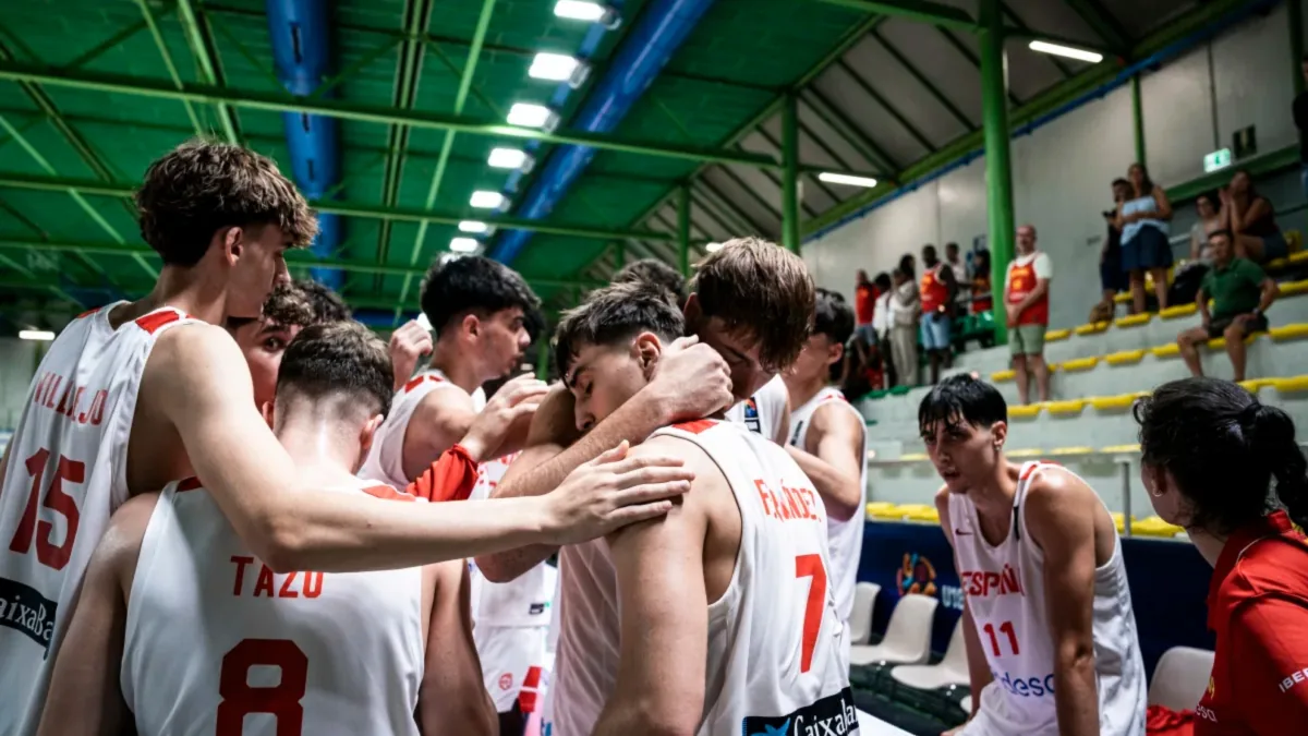 España avanza a cuartos del Eurobasket U18 tras vencer a Bulgaria