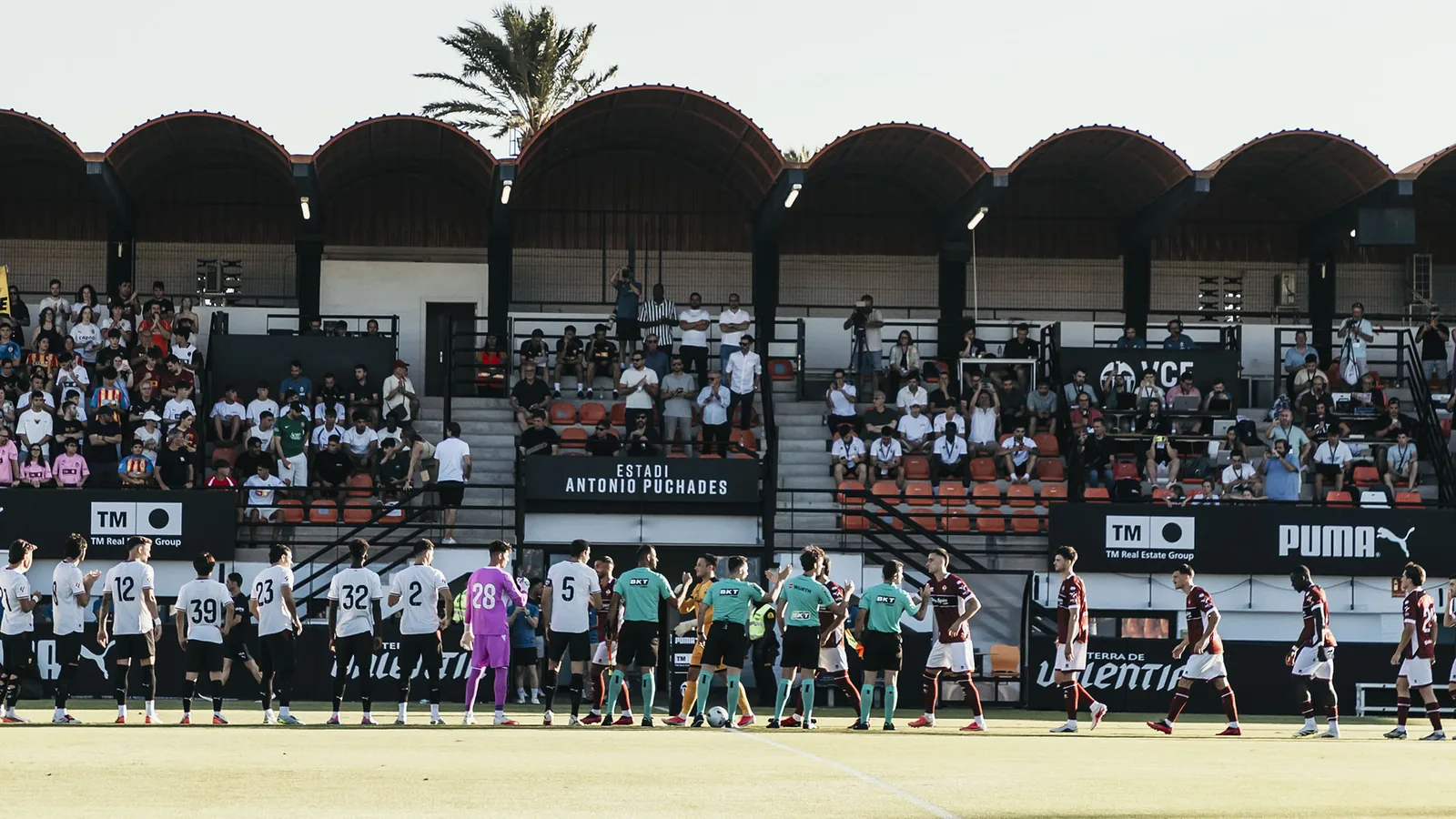 El Valencia CF cae ante el CD Castellón en partido de pretemporada