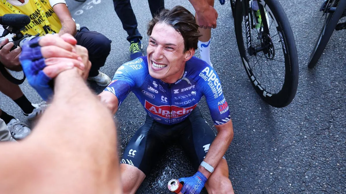 Philipsen logra la victoria al sprint en la decimoséptima etapa del Tour de Francia