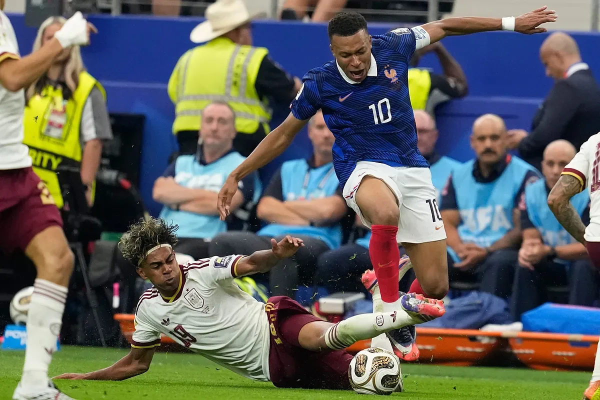 Mbappé y Lamine Yamal expresan su deseo de ganar el Balón de Oro