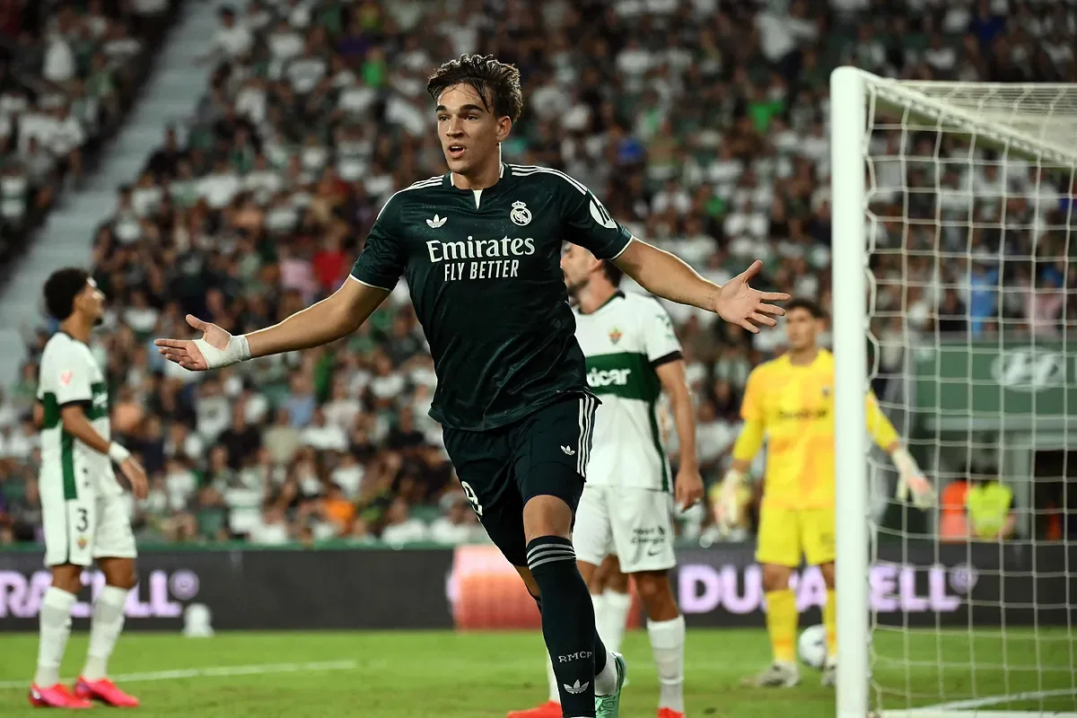 Elche: Espí evita un desastre para el Madrid en el minuto 91