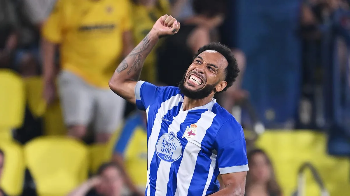 A Coruña celebra una remontada épica del Deportivo ante el Villarreal